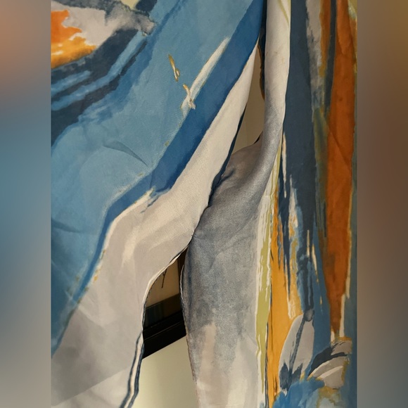 Beautiful women’s cover up. Pretty persuasions one size. Multi color. EUC - Picture 4 of 4